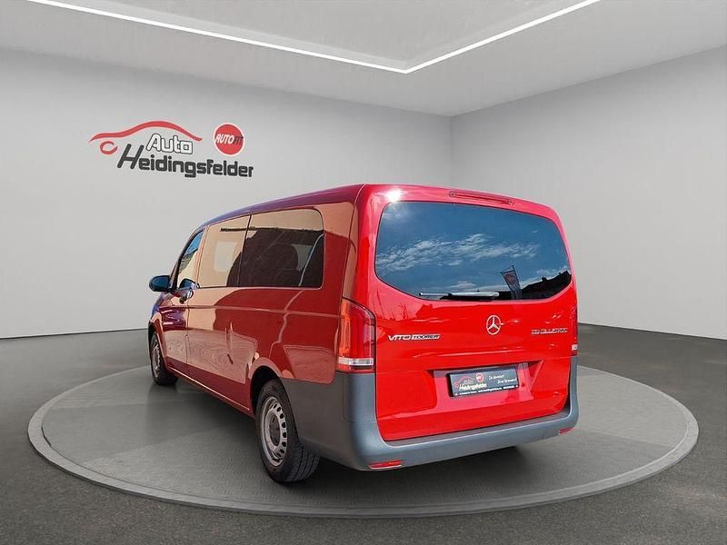 Gebraucht Mercedes Vito 163 PS (119 kW) 2016 Rot Van