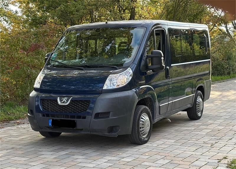 Blau Gebraucht 2009 Peugeot Boxer Van | 4.799 € (Fairer Preis) - Bild 1/4