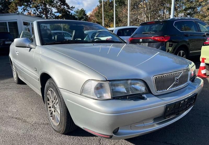 Gebraucht Volvo C70 163 PS (119 kW) 2000 Silber Cabrio