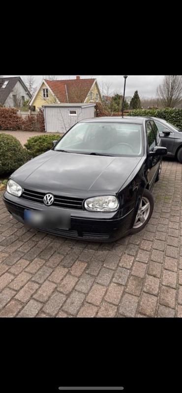 Schwarz Gebraucht 1998 VW Golf IV Highline Kleinwagen | 1.000 € (Guter Preis) - Bild 1/4