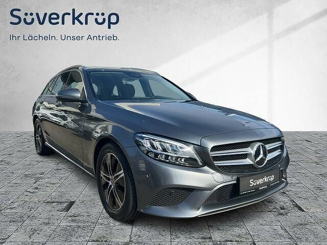 Gebraucht Mercedes C300 Avantgarde 245 PS (180 kW) 2020 Grau Kombi