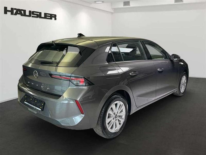 Gebraucht Opel Astra Enjoy 131 PS (96 kW) 2023 Vulkan grau (metallic) Limousine