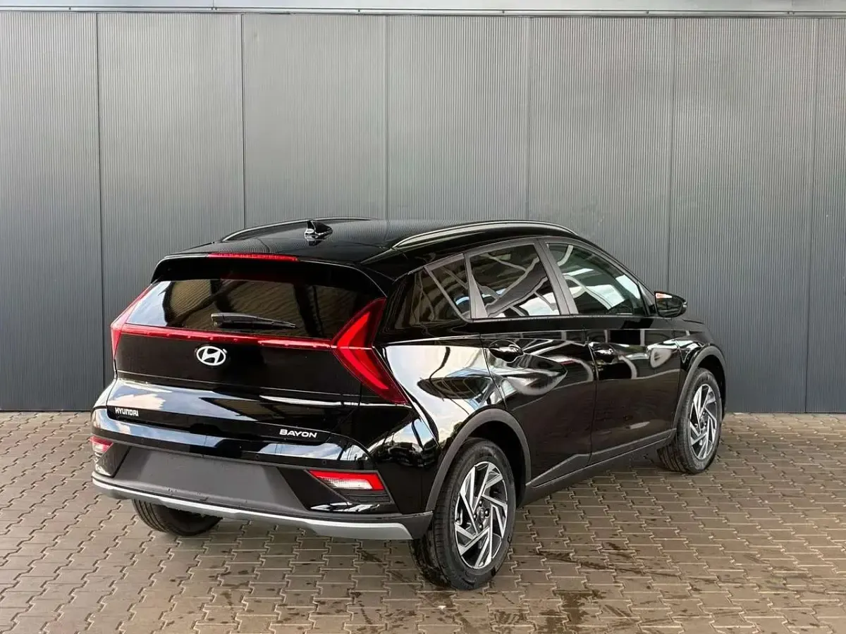 Neu Hyundai Bayon Comfort 79 PS (58 kW) 2025 Phantom black SUV