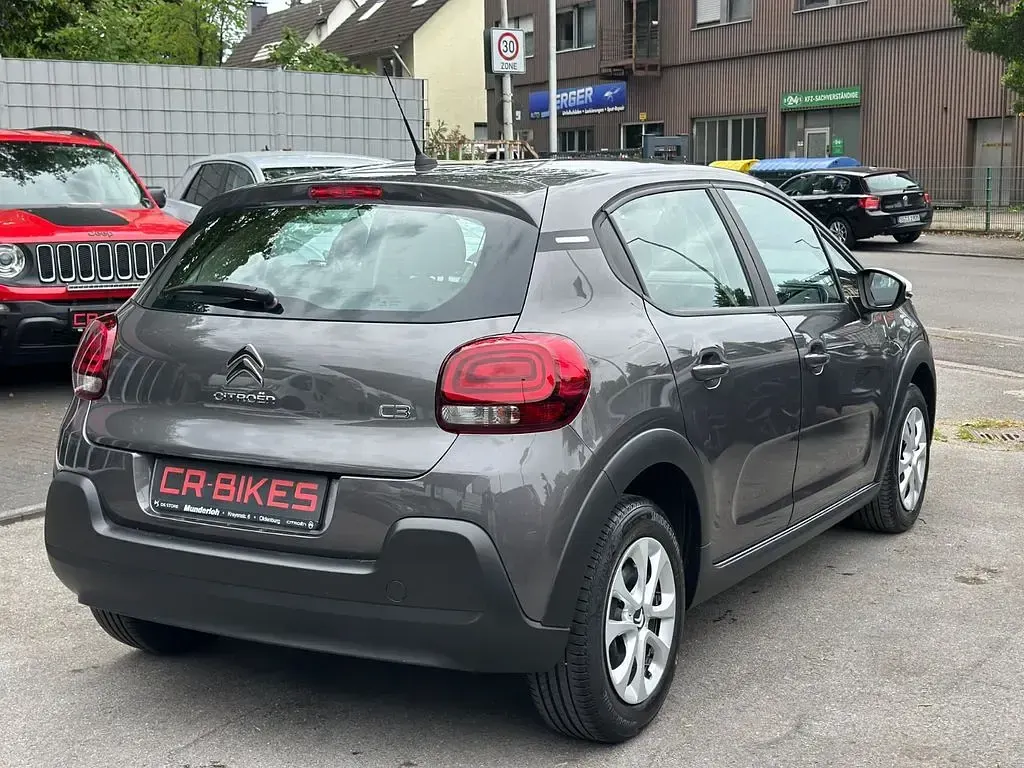 Gebraucht Citroën C3 PureTech 83 PS (61 kW) 2024 Grau Limousine
