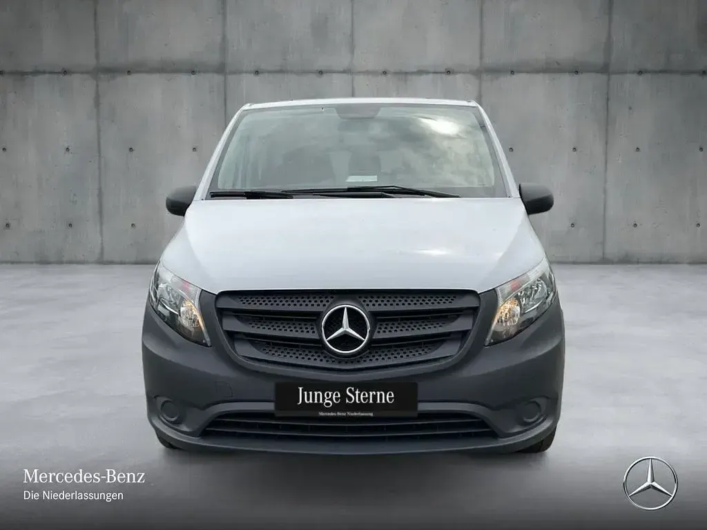Gebraucht Mercedes Vito 136 PS (100 kW) 2022 Weiß Van