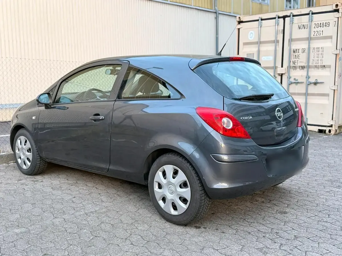 Gebraucht Opel Corsa 69 PS (50 kW) 2012 Kleinwagen