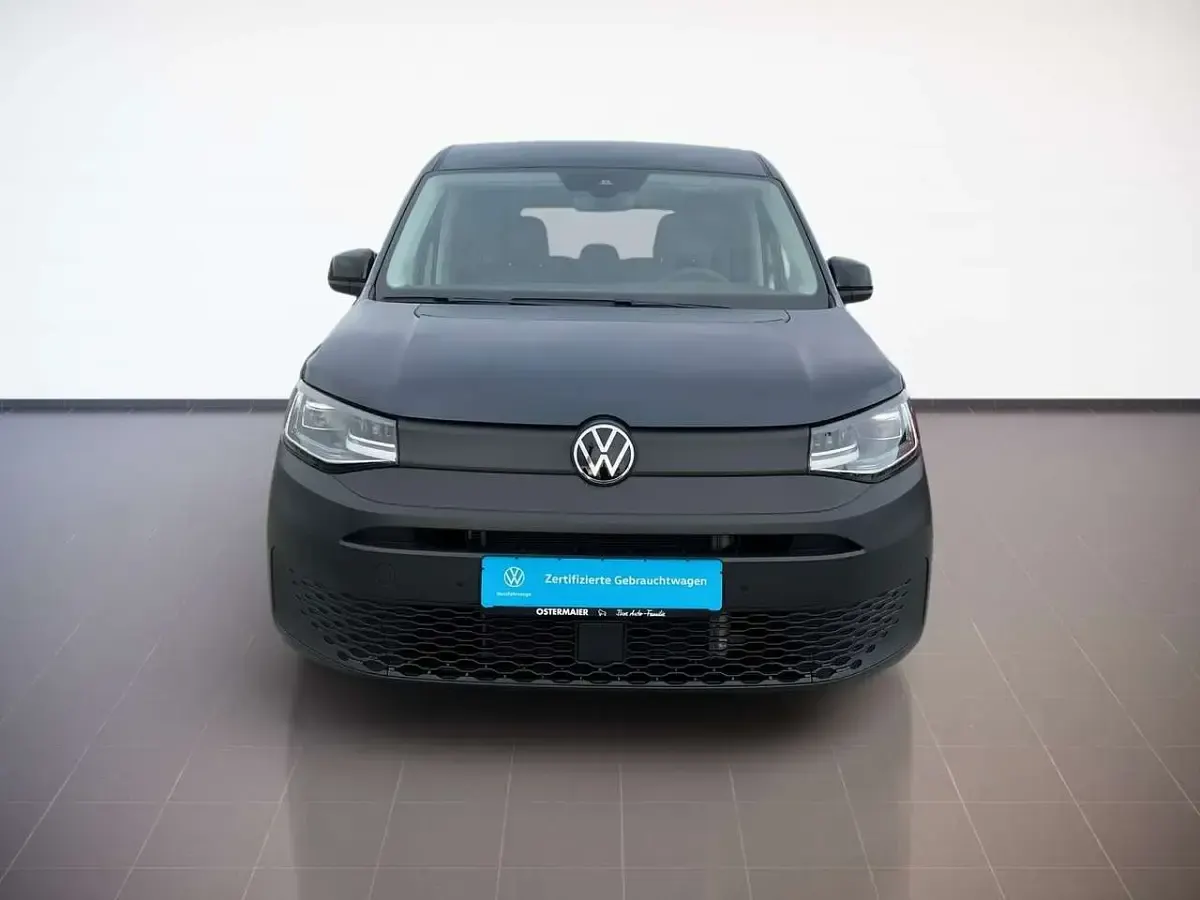 Gebraucht VW Caddy Basis 102 PS (75 kW) 2024 Blau Van / Kleinbus