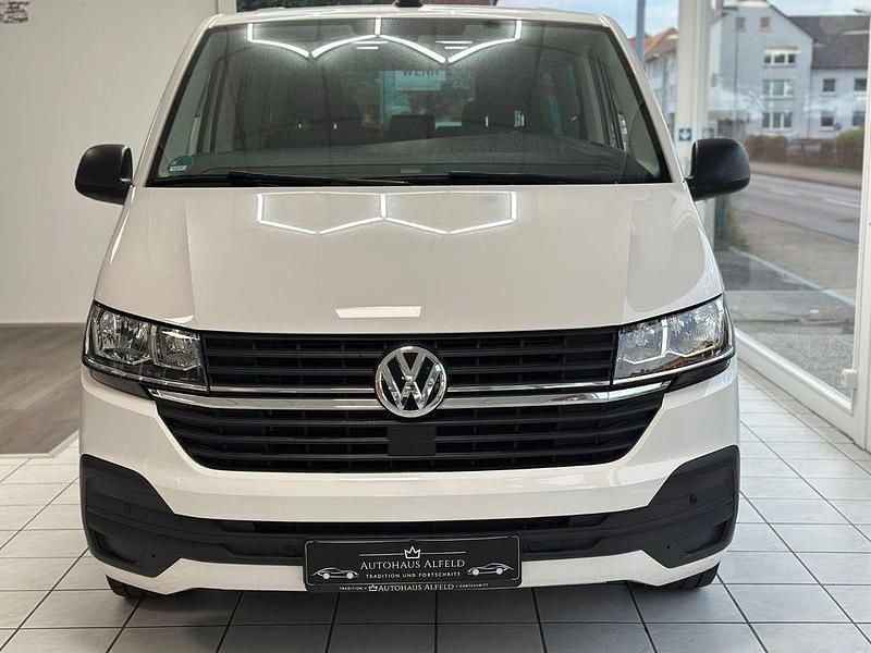 Gebraucht VW Multivan 150 PS (110 kW) 2020 Candyweiss Van