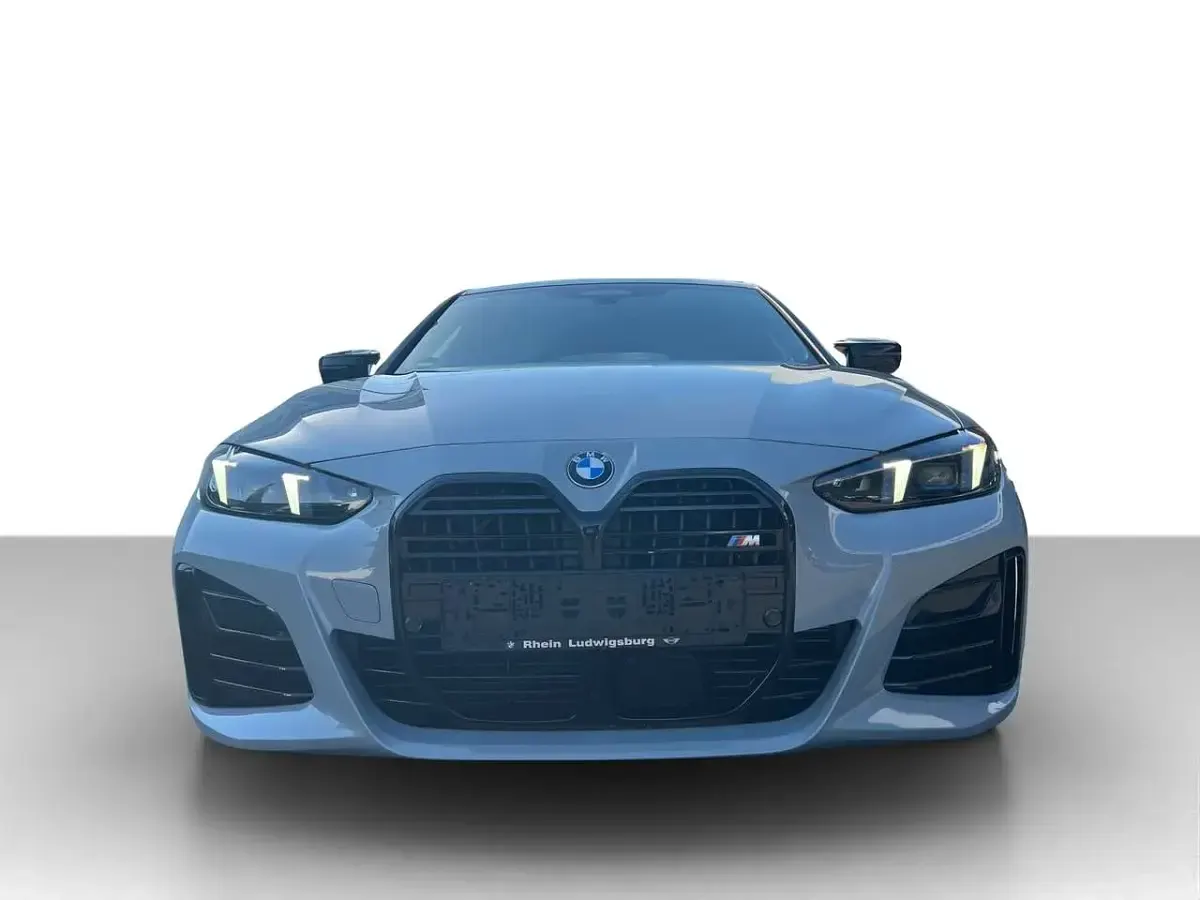 Gebraucht BMW 440 M Sport 387 PS (284 kW) 2025 Grau Coupé