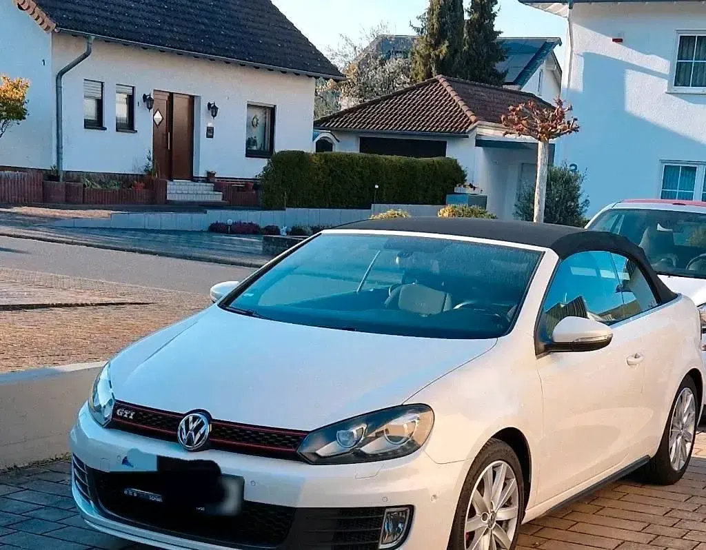 Gebraucht VW Golf Cabriolet GTI 211 PS (155 kW) 2014 Weiß Cabrio