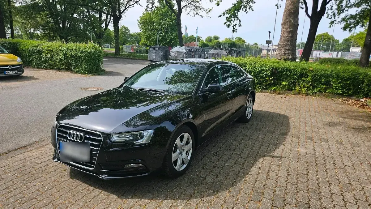 Gebraucht Audi A5 Sportback 170 PS (125 kW) 2014 Schwarz Kleinwagen