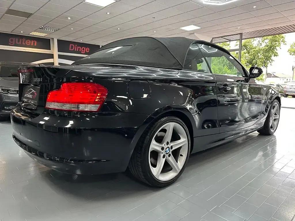 Gebraucht BMW 125 Cabriolet Sport Line 218 PS (160 kW) 2011 Schwarz Cabrio