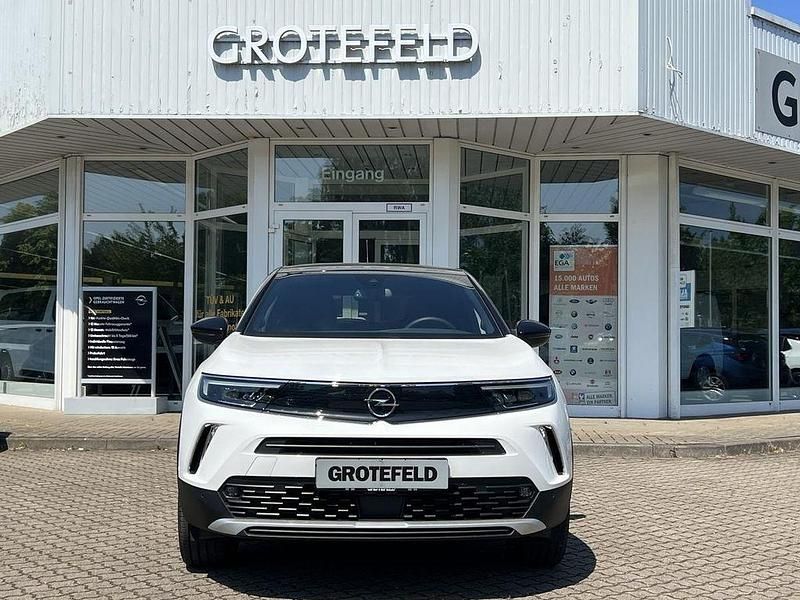 Gebraucht Opel Mokka-e Ultimate 100 kW (136 PS) 2022 Weiß SUV