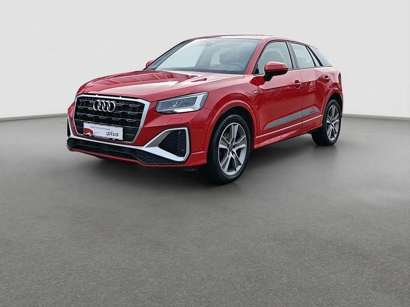 Gebraucht Audi Q2 S-Line 150 PS (110 kW) 2023 Rot SUV