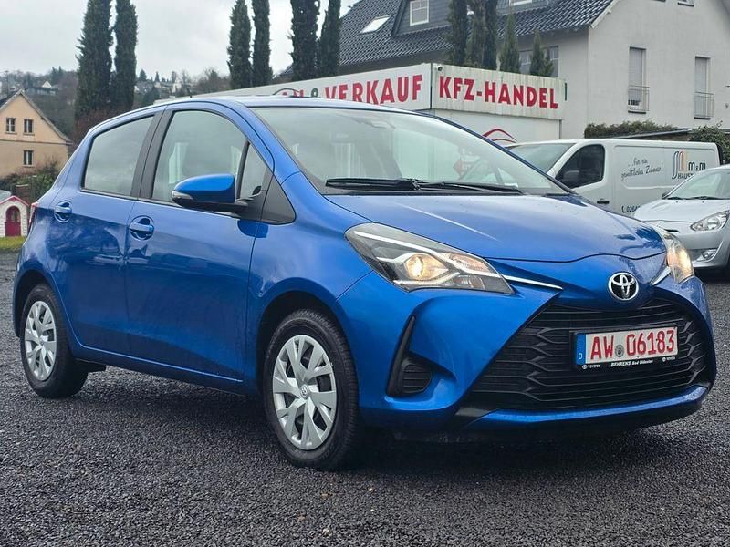 Gebraucht Toyota Yaris Comfort 111 PS (81 kW) 2020 Blau Kleinwagen