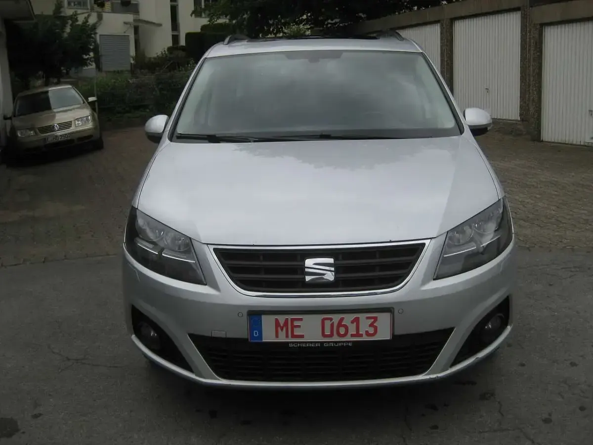 Gebraucht Seat Alhambra Style 150 PS (110 kW) 2016 Reflexsilber metallic Van / Kleinbus
