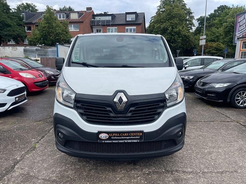 Gebraucht Renault Trafic Komfort 145 PS (106 kW) 2019 Weiß Van / Kleinbus