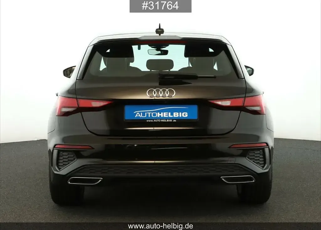 Gebraucht Audi A3 S-Line 116 PS (85 kW) 2022 Schwarz Limousine