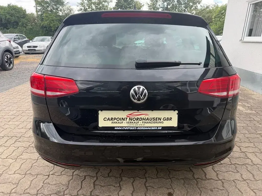 Gebraucht VW Passat Comfortline 150 PS (110 kW) 2019 Schwarz Kombi