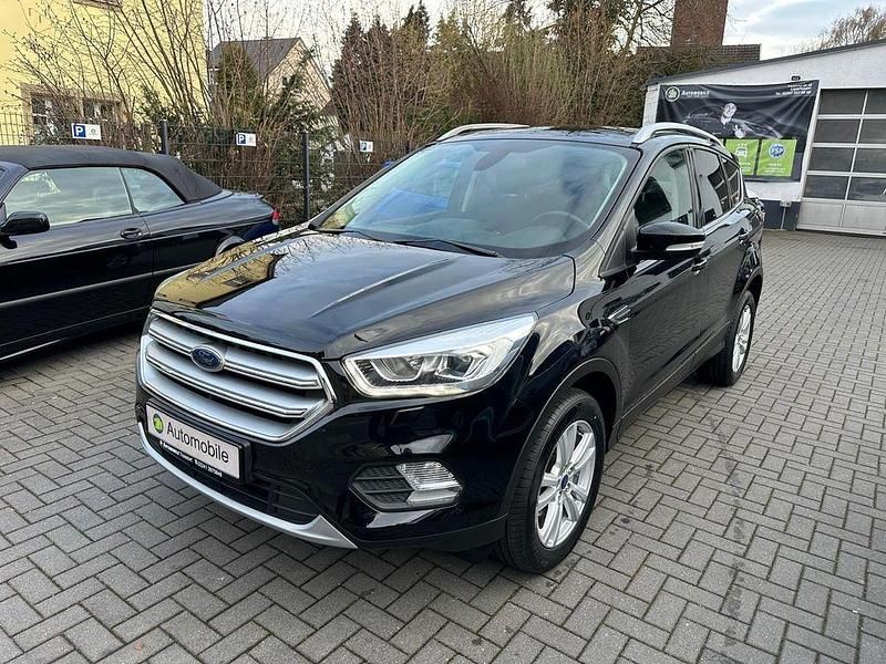 Gebraucht Ford Kuga Cool & Connect 150 PS (110 kW) 2019 Schwarz SUV