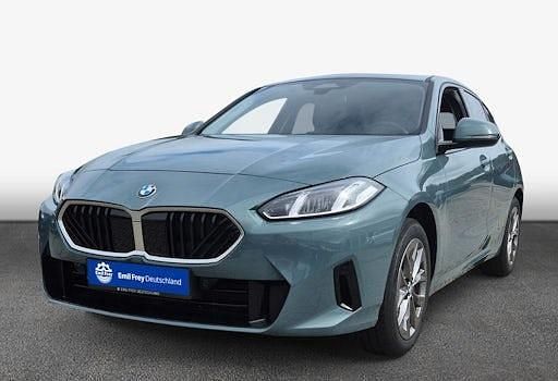 Neu BMW 116 122 PS (89 kW) 2025 Grün Kleinwagen