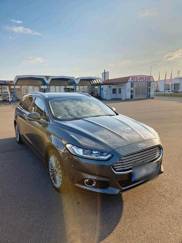 Gebraucht Ford Mondeo 240 PS (176 kW) 2017 Grau Kombi