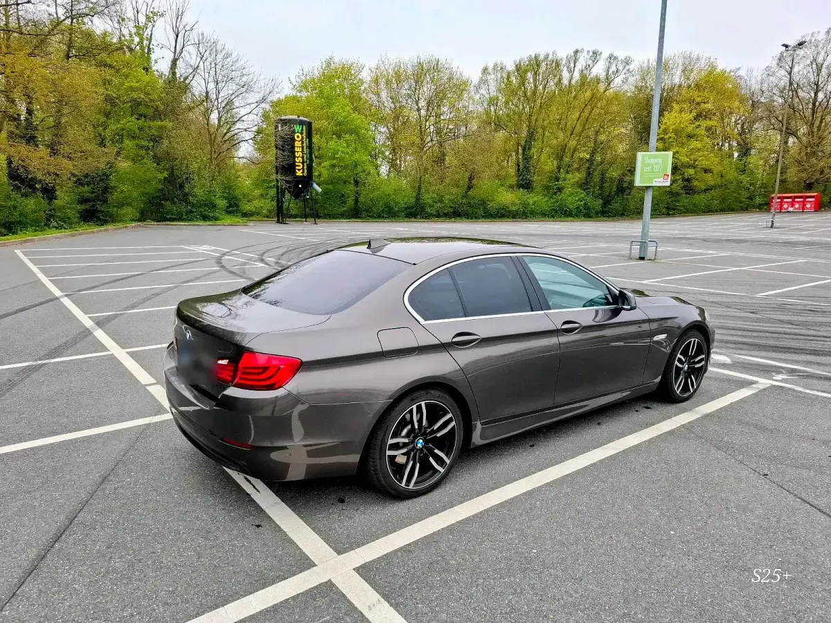Usata BMW 520 184 CV (135 kW) 2012 Grigio Berlina