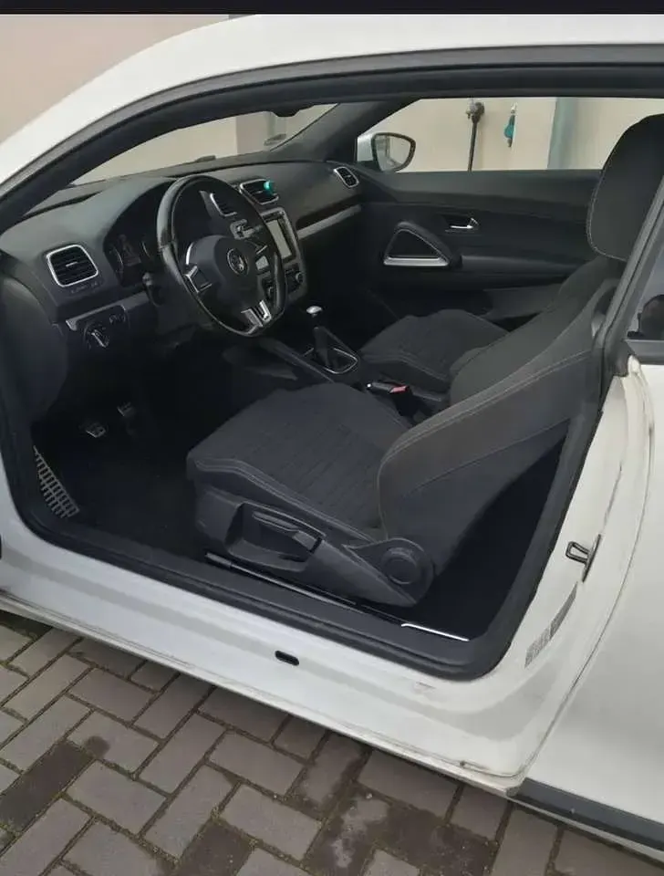 Gebraucht VW Scirocco Team 160 PS (117 kW) 2010 Weiß Coupé