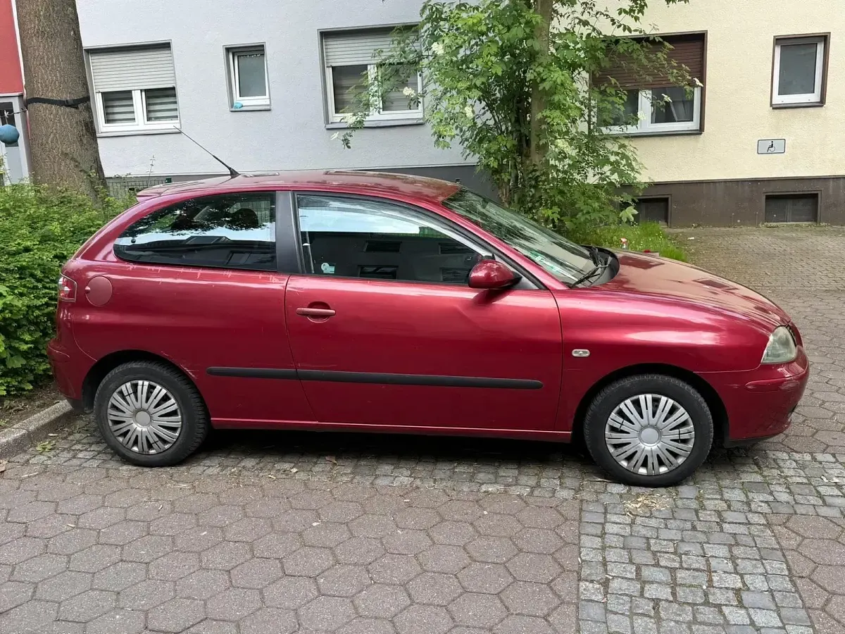 Gebraucht Seat Ibiza 75 PS (55 kW) 2002 Rot Kleinwagen