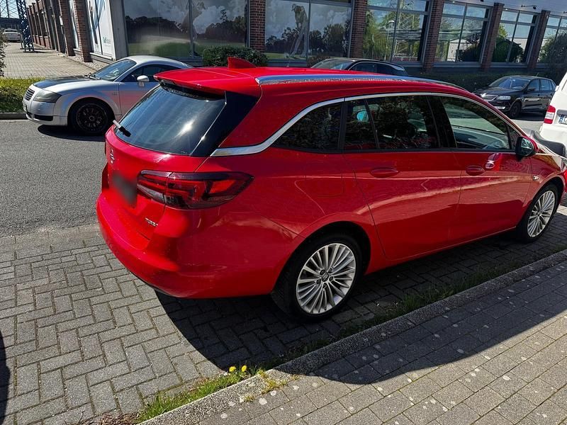 Second-hand Opel Astra 125 CP (91 kW) 2016 Roșu Break