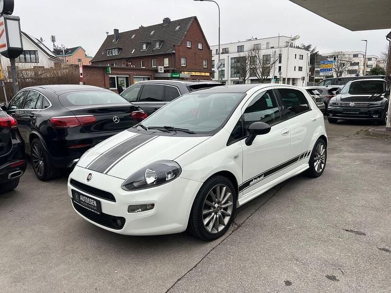Gebraucht Fiat Punto 86 PS (63 kW) 2014 Weiß Kleinwagen