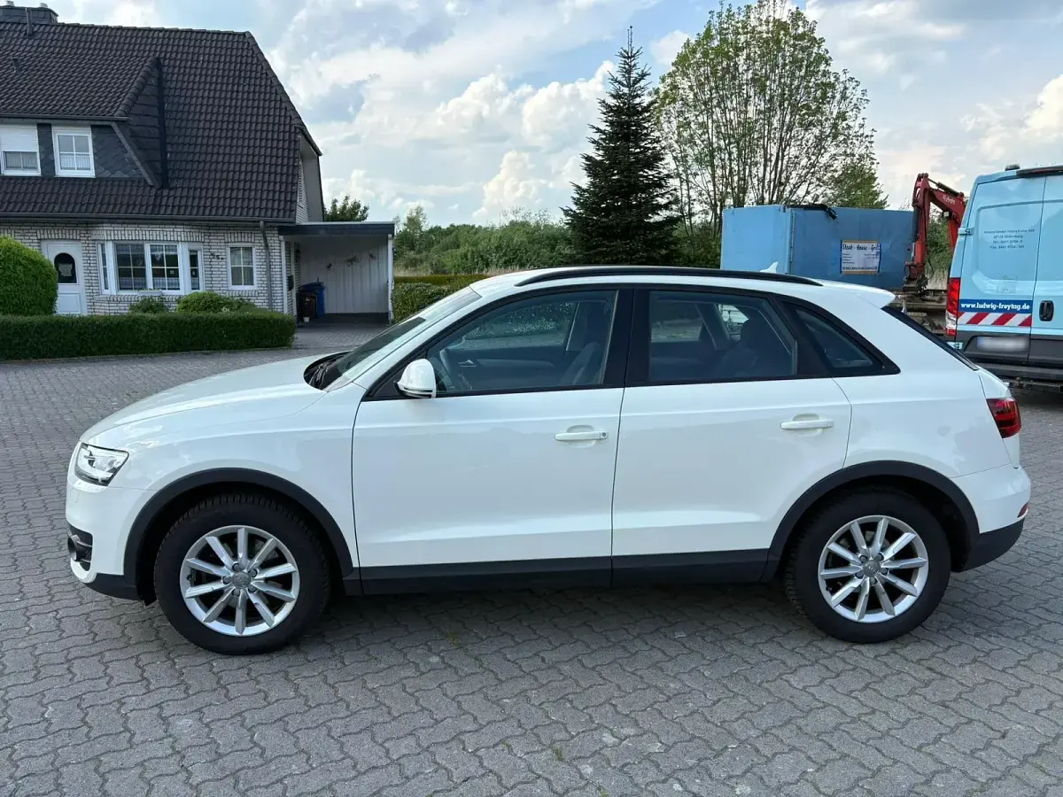 Gebraucht Audi Q3 140 PS (102 kW) 2013 Weiß SUV