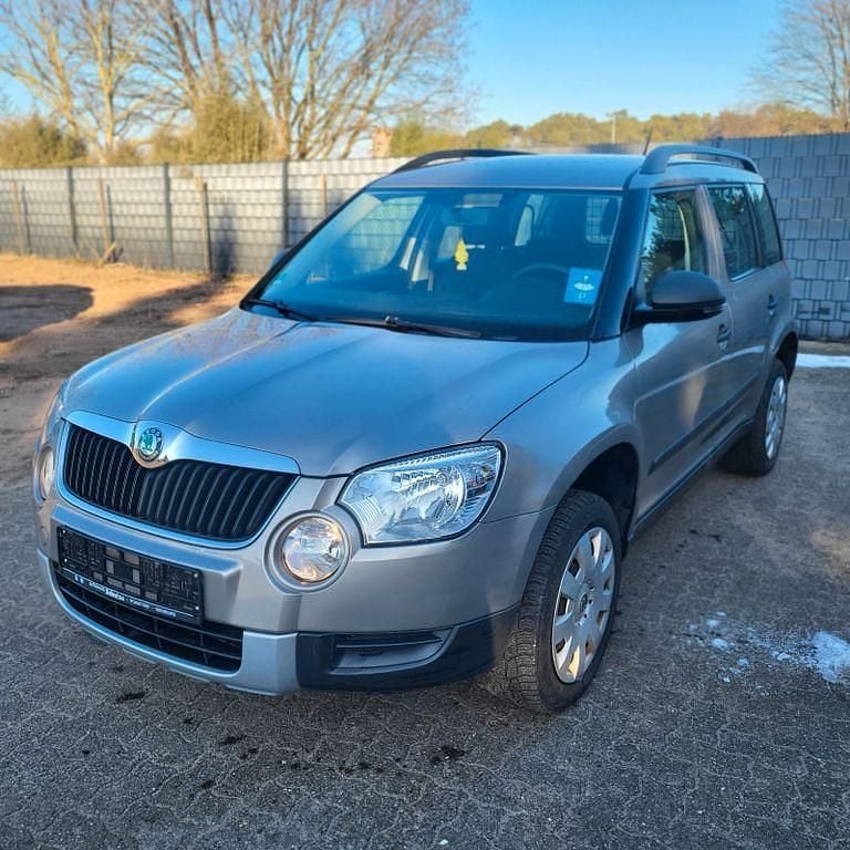 Gebraucht Skoda Yeti Plus Edition 122 PS (89 kW) 2014 Beige SUV