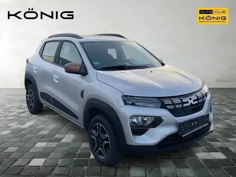 Usata Dacia Spring Extreme 47 kW (65 CV) 2023 Grigio Utilitaria