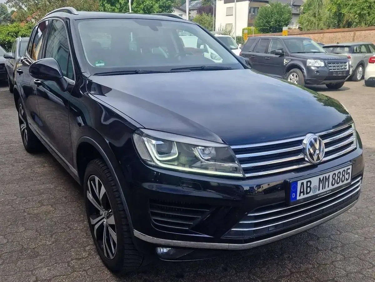 Gebraucht VW Touareg Terrain Tech 262 PS (192 kW) 2015 Moonlight blue perleffekt SUV