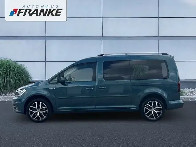 Gebraucht VW Caddy Life 150 PS (110 kW) 2019 Bamubsgarden green metallic Van / Kleinbus