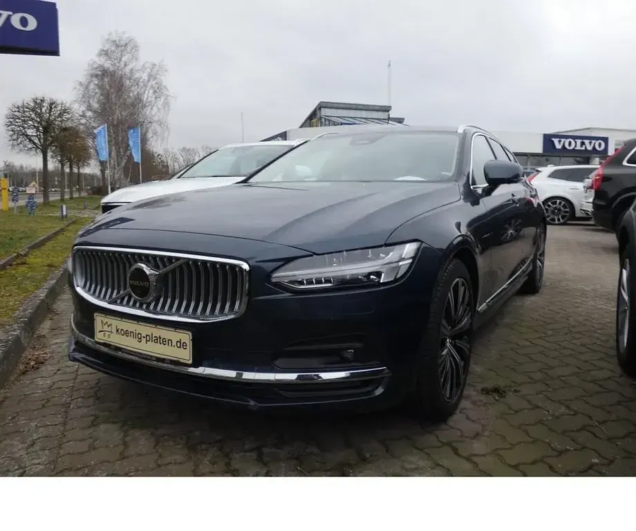 Gebraucht Volvo V90 Ultimate 197 PS (144 kW) 2024 Blau Kombi