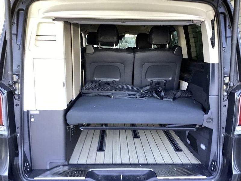 Gebraucht Mercedes V300 Marco Polo 237 PS (174 kW) 2024 Grau Van / Kleinbus
