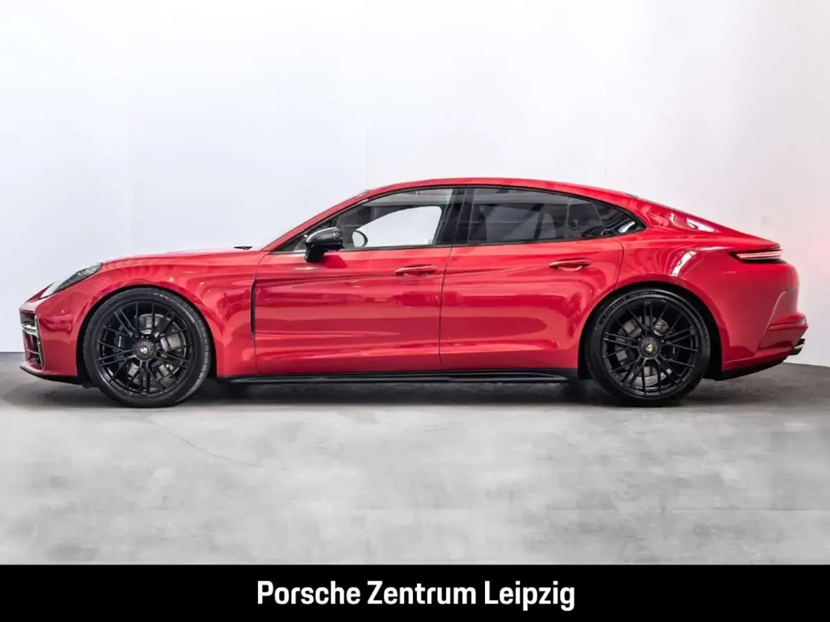 Gebraucht Porsche Panamera GTS 500 PS (367 kW) 2024 Rot Limousine