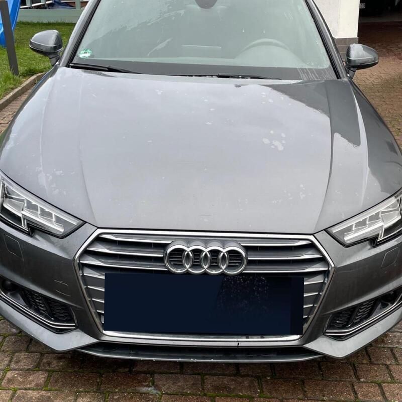 Grau Gebraucht 2018 Audi A4 S-Line Kombi | 21.000 € (Fairer Preis) - Bild 1/4