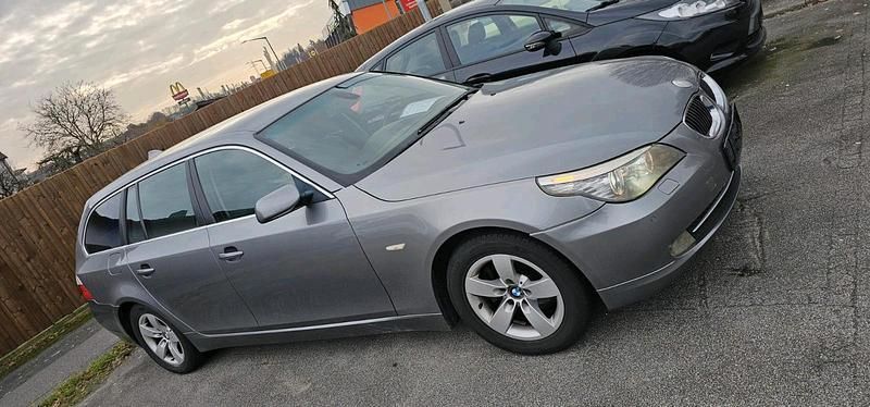 Gebraucht 2009 BMW 530 Kombi | 5.500 € - Bild 1/4