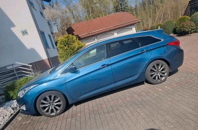 Gebraucht Hyundai i40 140 PS (102 kW) 2015 Limousine