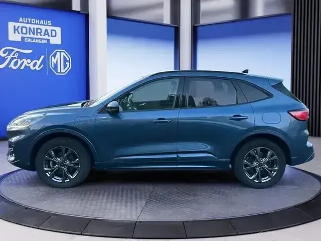 Gebraucht Ford Kuga ST-Line 225 PS (165 kW) 2022 Blau SUV