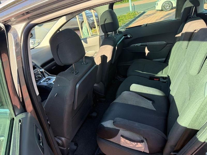 Gebraucht Peugeot 5008 Allure 120 PS (88 kW) 2016 Grau Van / Kleinbus