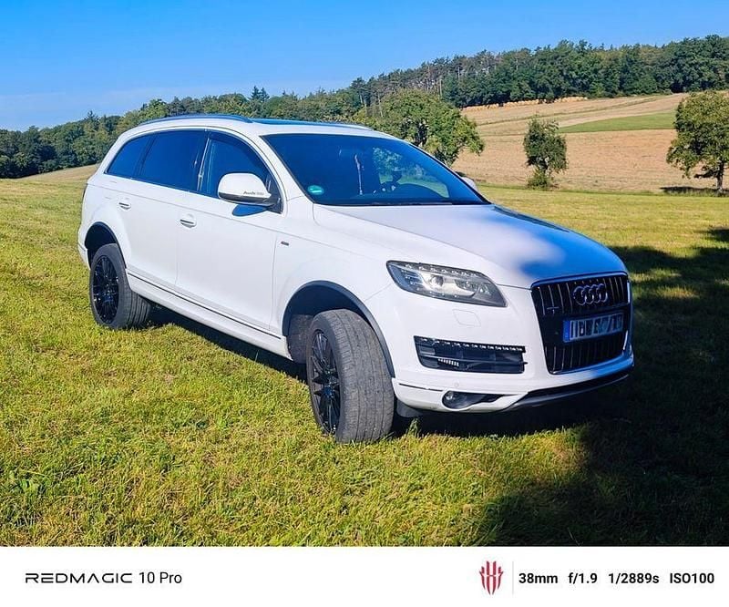 Weiß Gebraucht 2011 Audi Q7 Ambiente SUV | 19.999 € - Bild 1/4