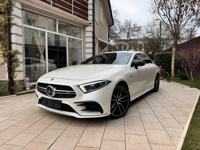 Weiß Gebraucht 2018 Mercedes CLS53 AMG AMG Coupé | 46.900 € (Teuer) - Bild 1/4