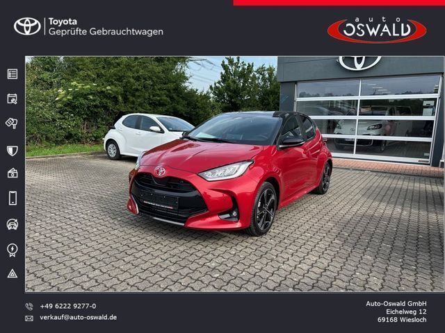 Rot Neu 2025 Toyota Yaris Hybrid Plus Kleinwagen | 32.100 € (Etwas zu teuer) - Bild 1/4