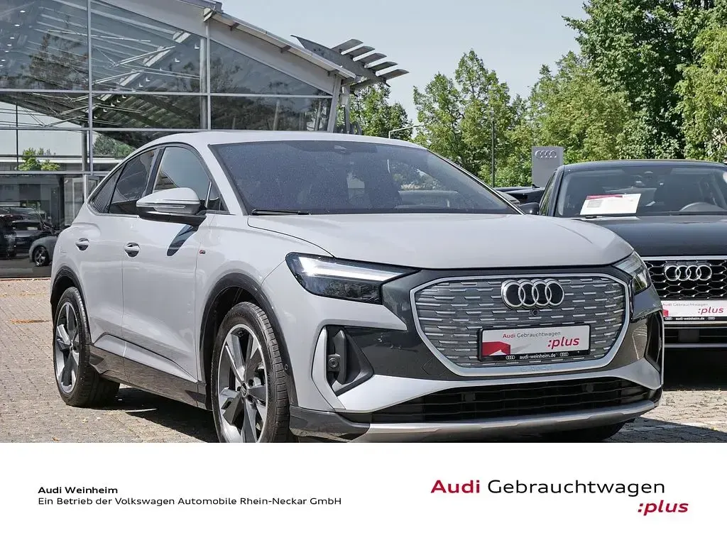 Gebraucht Audi Q4 e-tron S-Line 150 kW (204 PS) 2023 Grau SUV