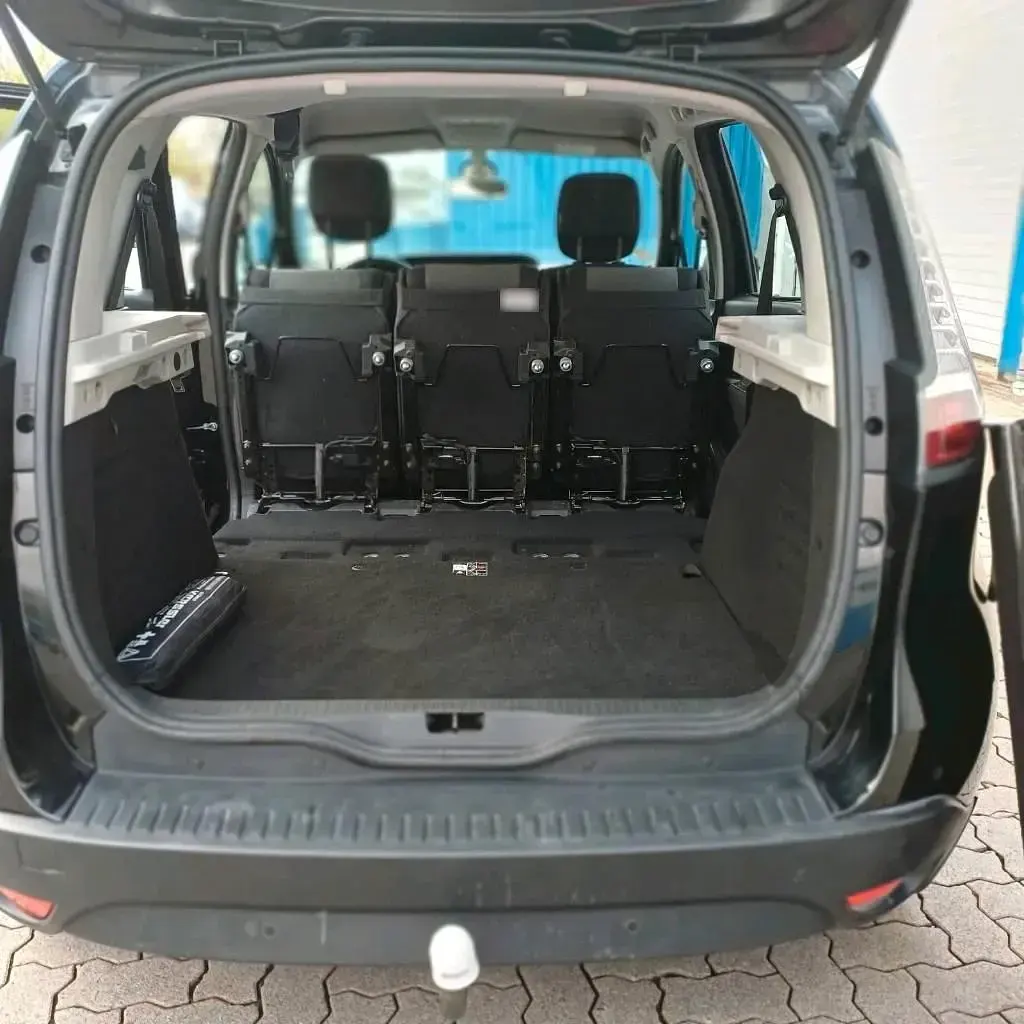 Gebraucht Renault Mégane 132 PS (97 kW) 2014 Schwarz Limousine