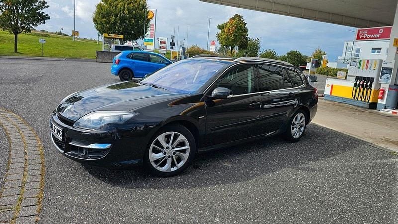 Schwarz Gebraucht 2014 Renault Laguna III LIMITED Kombi | 6.450 € (Etwas zu teuer) - Bild 1/4
